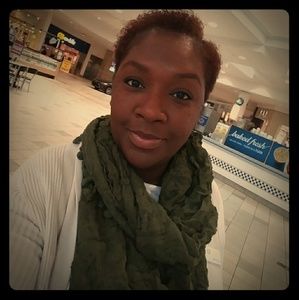 Meet your Posher, LaTonya